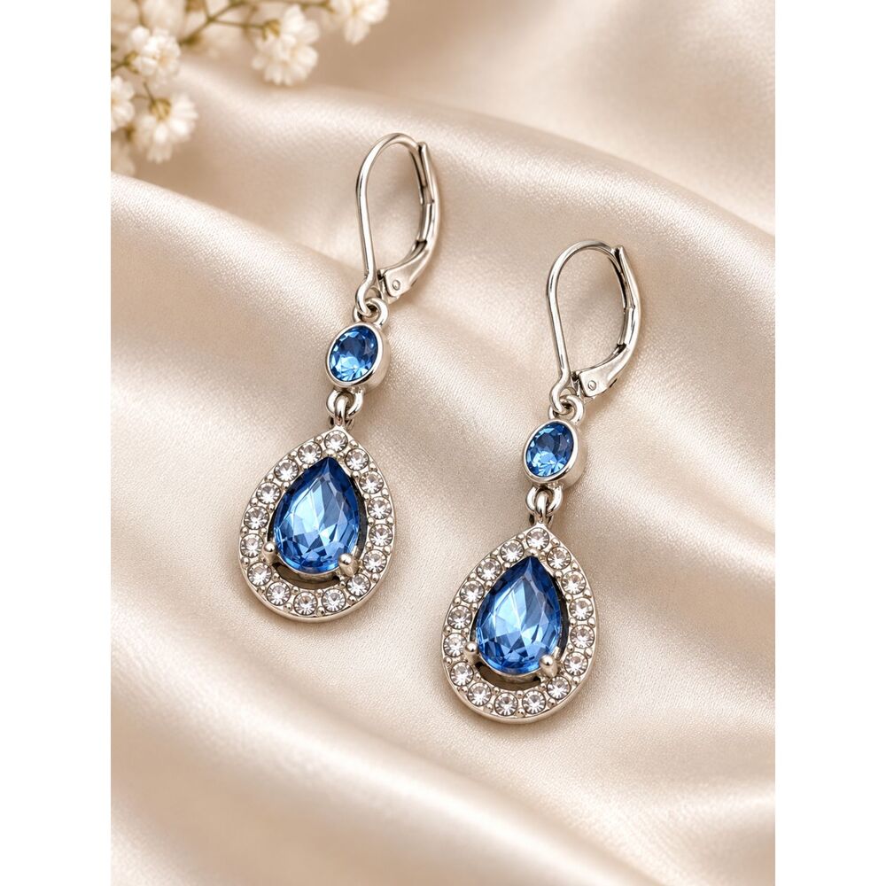 Monet Blue Crystal Teardrop Earrings Silver Tone Quiet Luxury NWT Leverback